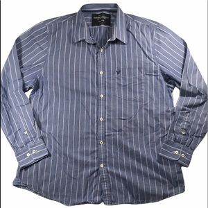 American Eagle Outfitters Button Down Long Sleeved Shirt